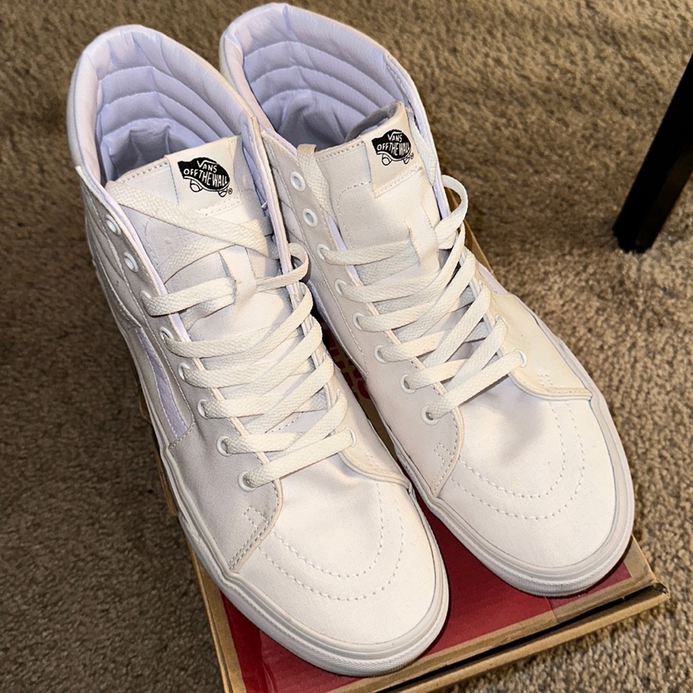 MENS WHITE Sk8-Hi VANS